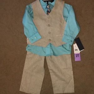 Kenneth Cole Reaction Khaki/Blue 4 Piece Set